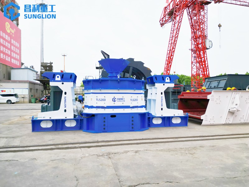 昌利重工雙腔型轉(zhuǎn)子立軸沖擊式破碎機優(yōu)勢介紹